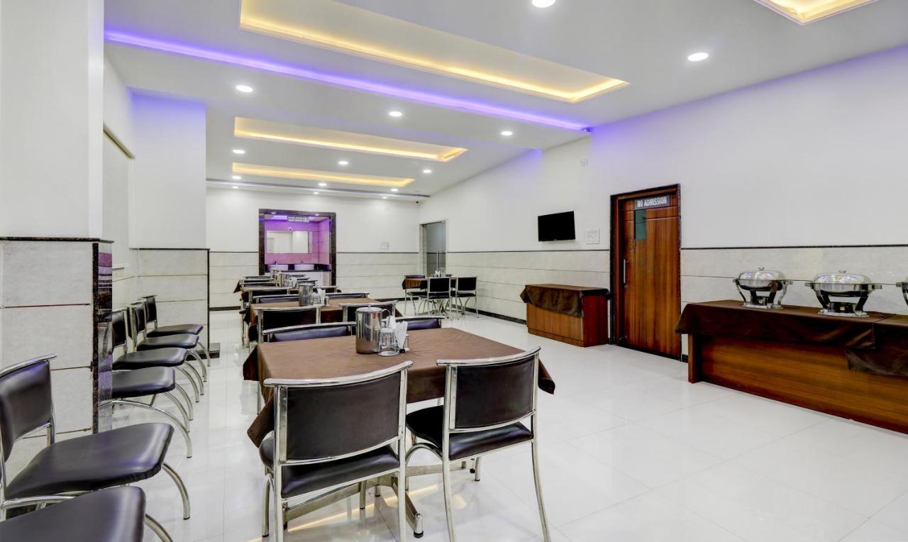 Ring View Hotels - Hebbal Bangalore Bagian luar foto